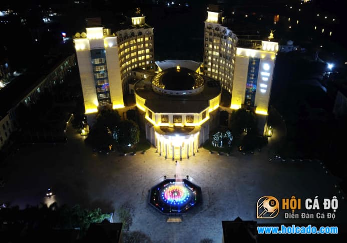 Casino Hồng Vận (Quàng Ninh)